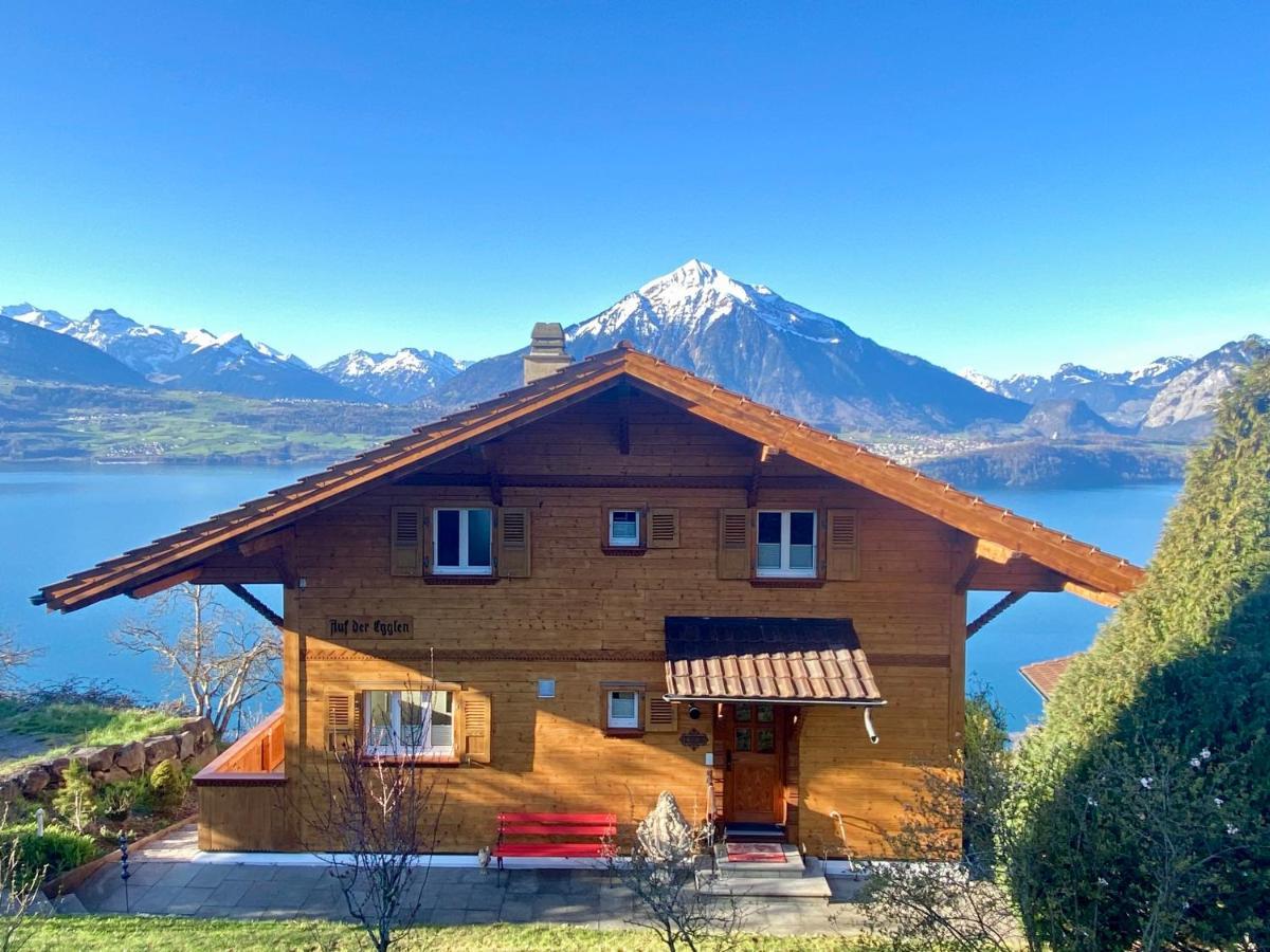 Chalet Egglen "Typical Swiss House, Best Views, Private Jacuzzi" Sigriswil Bagian luar foto