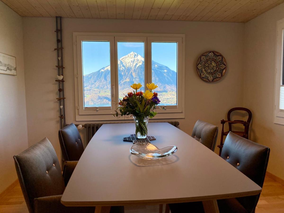 Chalet Egglen "Typical Swiss House, Best Views, Private Jacuzzi" Sigriswil Bagian luar foto