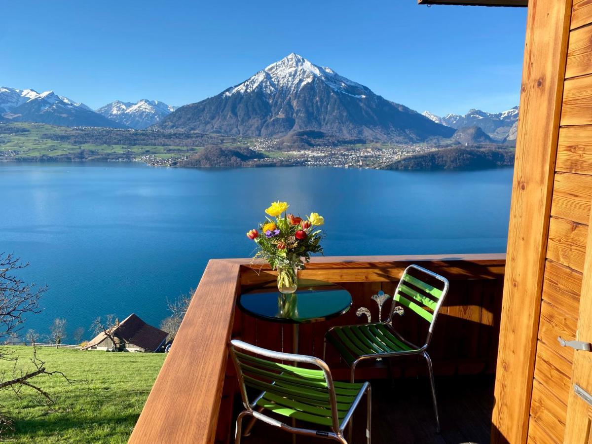 Chalet Egglen "Typical Swiss House, Best Views, Private Jacuzzi" Sigriswil Bagian luar foto
