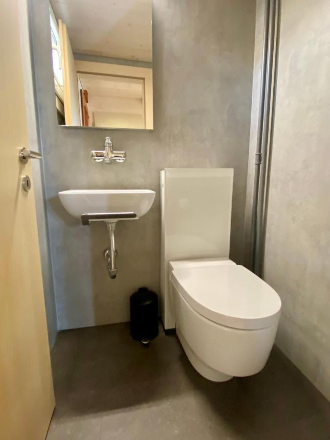 Chalet Egglen "Typical Swiss House, Best Views, Private Jacuzzi" Sigriswil Bagian luar foto